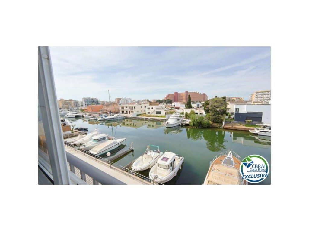 2 غرف نوم شقة في Roses, Spain رقم 196260