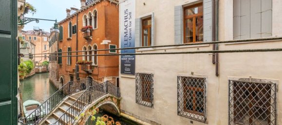 3 bedrooms Apartment in Venice, Italy No. 359445 7