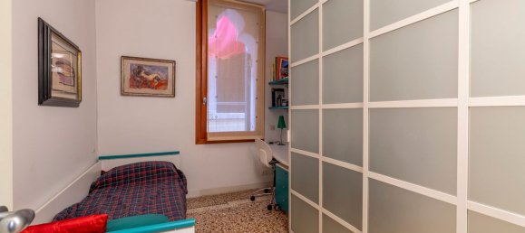 3 bedrooms Apartment in Venice, Italy No. 359445 14