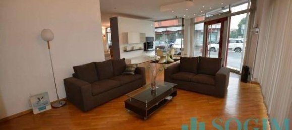 5 rooms Commercial property in Monza, Italy No. 156310 5
