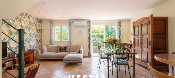 Дуплекс с 3 спальнями в Мартиг, Франция № 342625 2