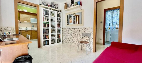 2 rooms Apartment in Misinto, Italy No. 38097 22
