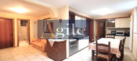 Apartamento de 6 divisões em San Benedetto del Tronto, Italy N.º 104113 33