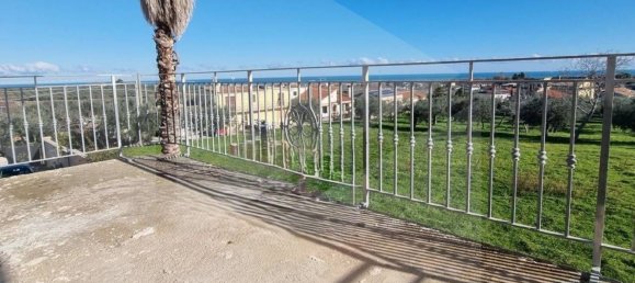 Casa de 6 habitaciónes en Vasto, Italy No. 22805 7