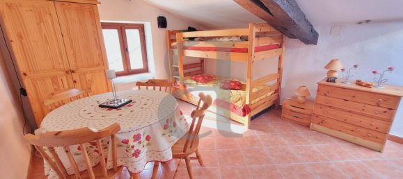 2 Schlafzimmer Stadthaus in Grignan, France, Nr. 189742 20