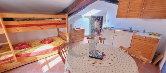 2 Schlafzimmer Stadthaus in Grignan, France, Nr. 189742 22