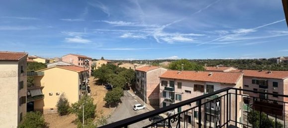 Квартира с 6 комнатами в Сассари, Италия № 289730 11