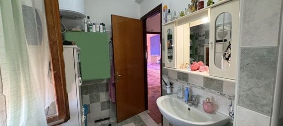 Квартира с 6 комнатами в Сассари, Италия № 289730 32