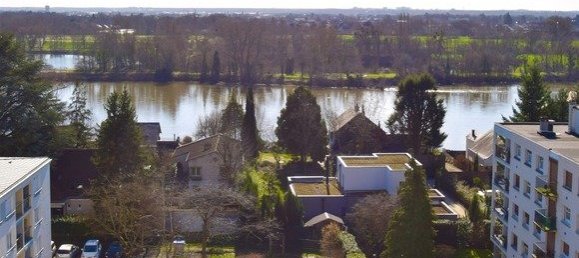 Apartamento de 2 dormitorios en Orleans, France No. 42751 4