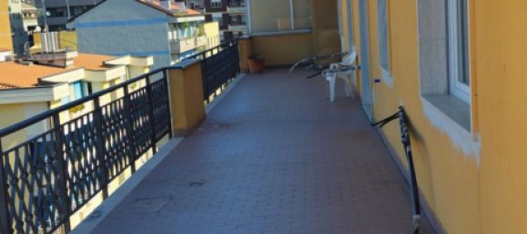 6 rooms Penthouse in Pescara, Italy No. 256879 5