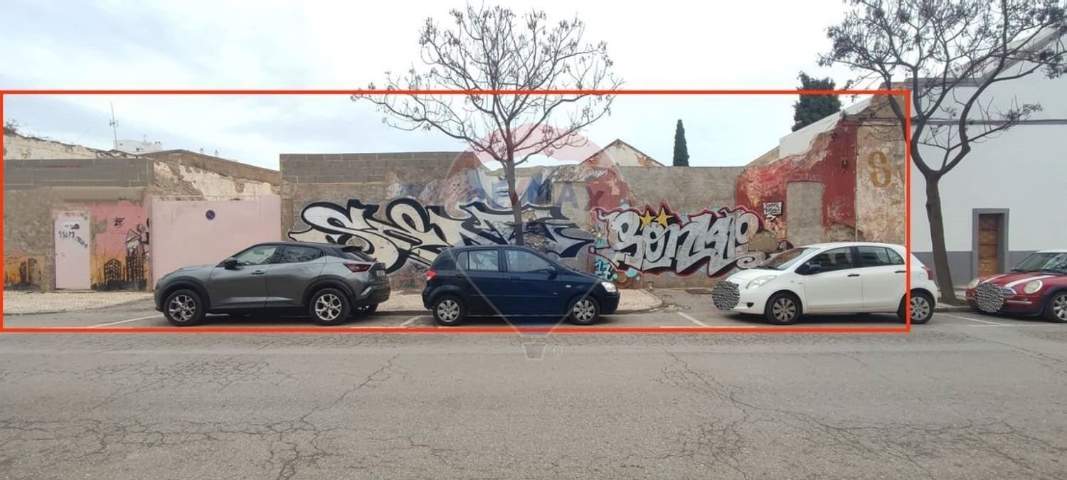 236m² Land in Pechao, Portugal No. 33394