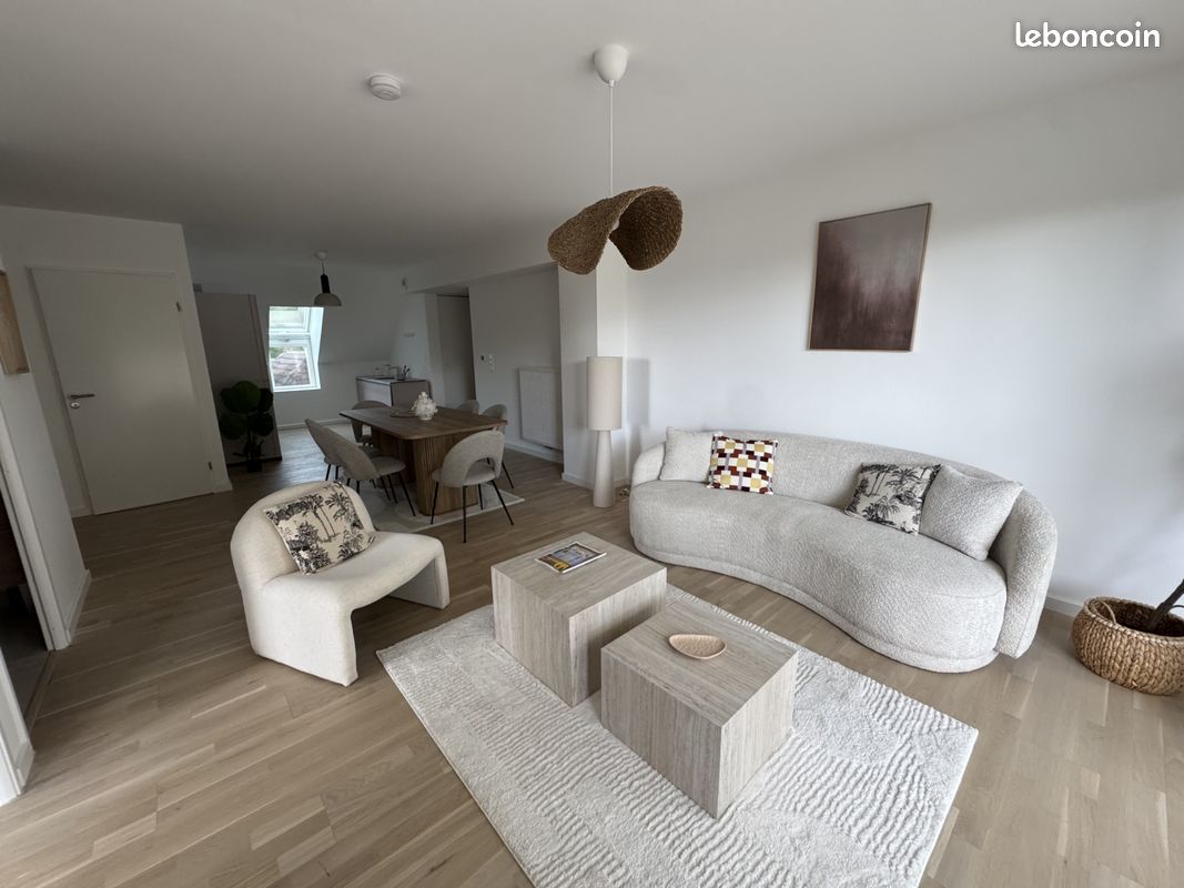 3 bedrooms Duplex in Bordeaux, France No. 340724