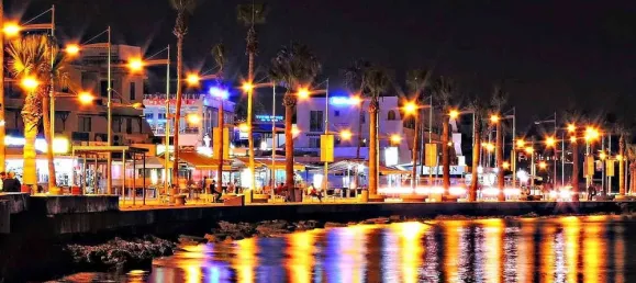 Квартира с 2 спальнями в Като-Пафос, Кипр № 138 7