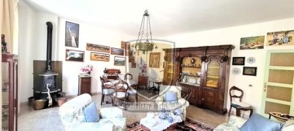 6 rooms Apartment in Siena, Italy No. 30213 3