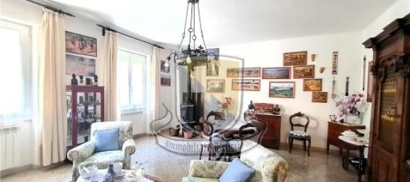 6 rooms Apartment in Siena, Italy No. 30213 2