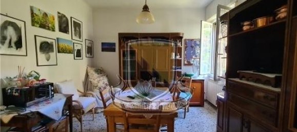 6 rooms Apartment in Siena, Italy No. 30213 8
