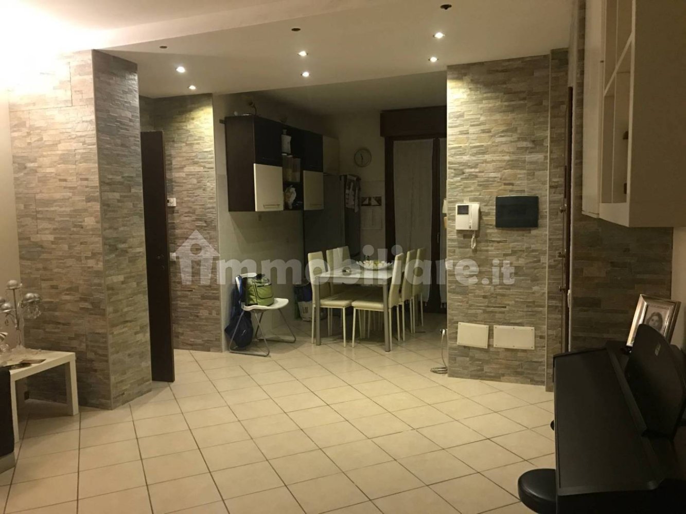 2 غرف نوم شقة في Milan, Italy رقم 293648