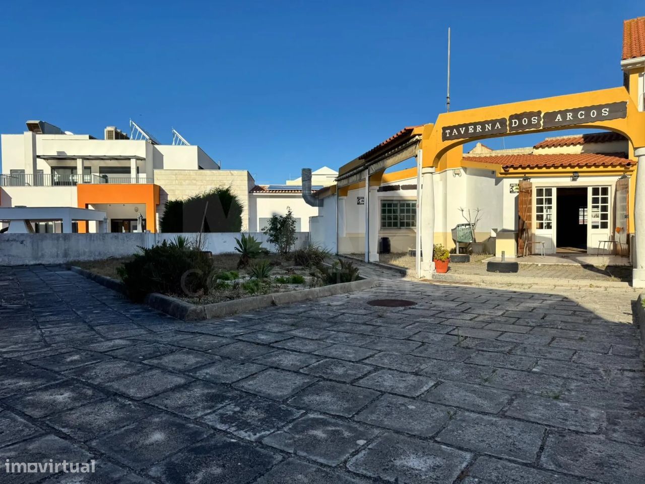 Gewerbliche Immobilie in Atouguia da Baleia, Portugal 185m², Nr. 339988