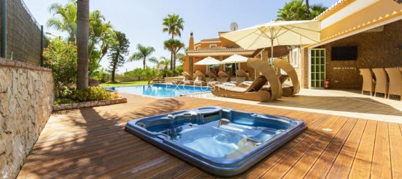 4 bedrooms Villa in Lagoa, Portugal No. 7480 4