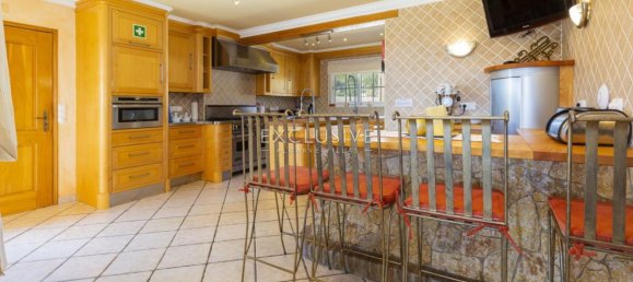 4 bedrooms Villa in Lagoa, Portugal No. 7480 6