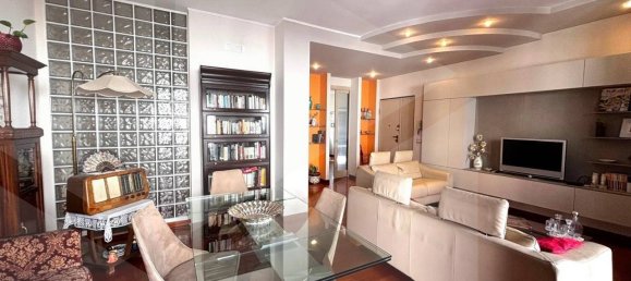 Apartamento de 4 habitaciónes en Grumo Appula, Italy No. 22539 25