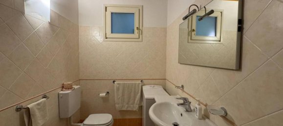 Apartamento de 3 habitaciónes en Manerba del Garda, Italy No. 90683 8