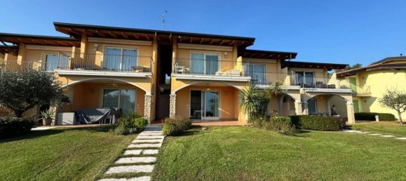 Apartamento de 3 habitaciónes en Manerba del Garda, Italy No. 90683 12