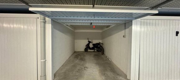 Apartamento de 3 habitaciónes en Manerba del Garda, Italy No. 90683 14