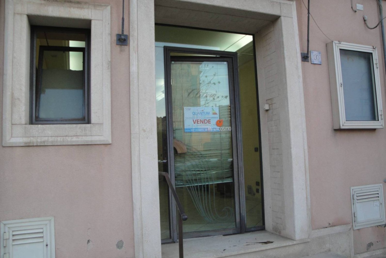 1-salle Propriété commerciale à Caltanissetta, Italy No. 49930