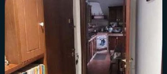 5 rooms Apartment in Naples, Italy No. 9537 8