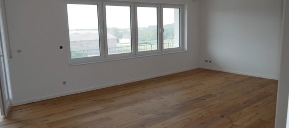 Apartamento de 2 dormitorios en Schweinfurt, Germany No. 190492 4