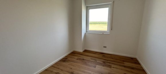 Apartamento de 2 dormitorios en Schweinfurt, Germany No. 190492 11