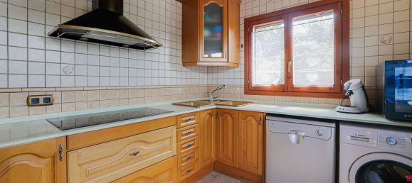 3 bedrooms House in Rubi, Spain No. 190121 11