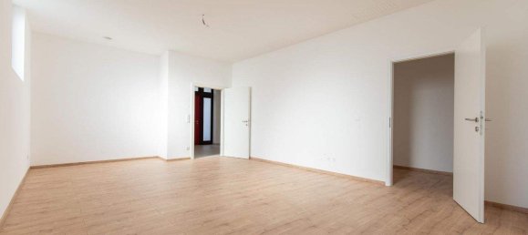 6غرفة شقة في Eisenstadt, Austria رقم 77075 5