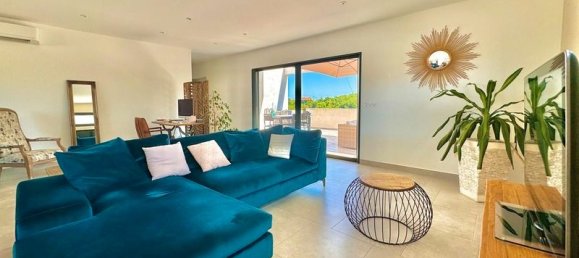 Casa de 3 dormitorios en Penta-di-Casinca, France No. 250423 3