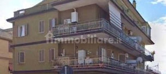 4 غرف نوم شقة في Rome, Italy رقم 313423 11