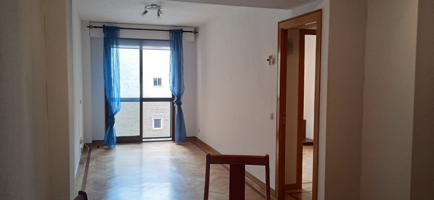 Квартира с 1 спальней в Мадрид, Испания № 256276