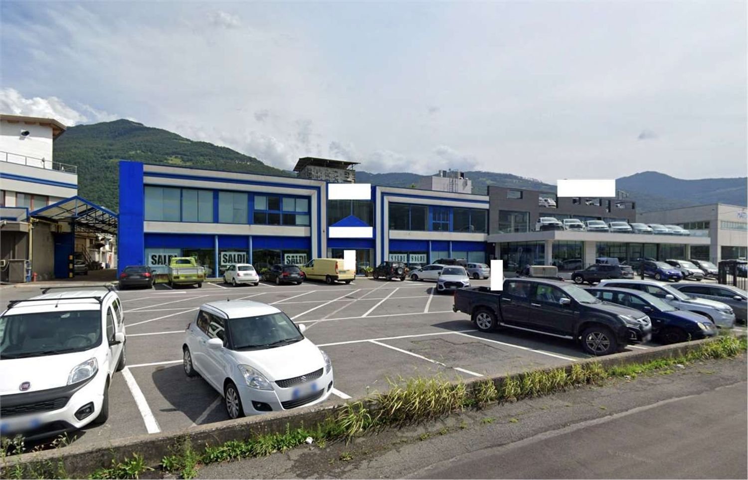 2478m² Warehouse in Gianico, Italy No. 6482