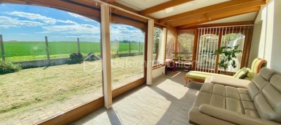 4 bedrooms House in Dourdan, France No. 317919 2