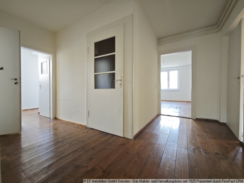 4 rooms Apartment in Dresden, Germany No. 62044