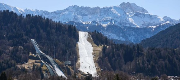 2-salle Appartement à Garmisch-Partenkirchen, Germany No. 324412 3