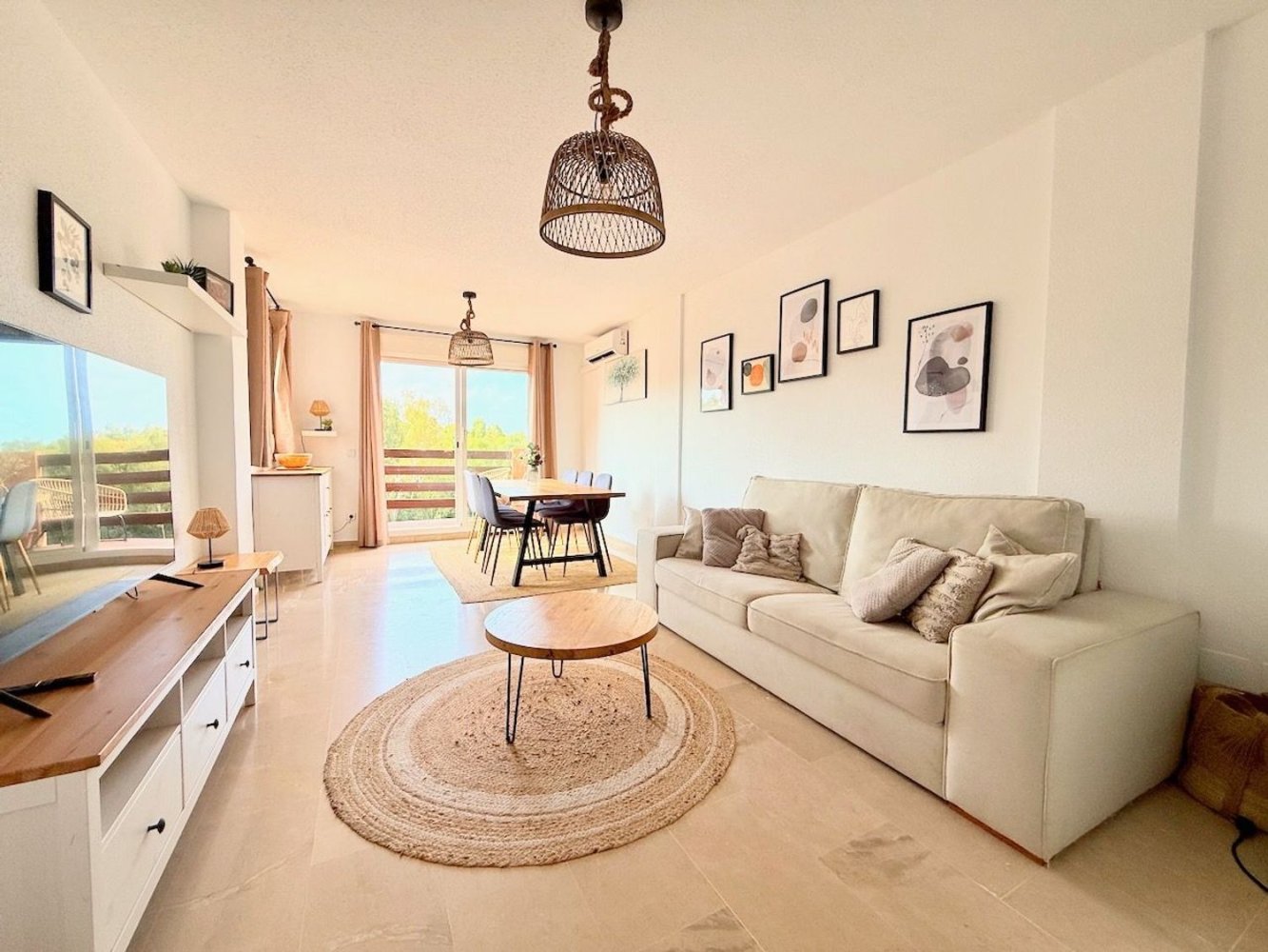 3 bedrooms Duplex in Casares, Spain No. 133650