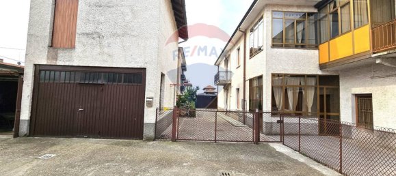 8 bedrooms House in Gallarate, Italy No. 363465 23