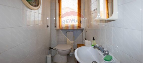 Квартира с 8 комнатами в Морро д’Альба, Италия № 3528 12