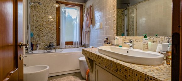 4 bedrooms Villa in Quartu Sant'Elena, Italy No. 120108 23