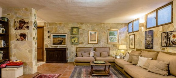 4 bedrooms Villa in Quartu Sant'Elena, Italy No. 120108 28