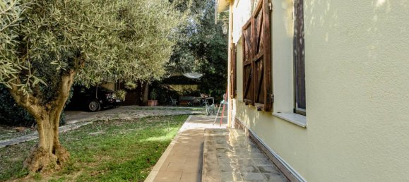 4 bedrooms Villa in Quartu Sant'Elena, Italy No. 120108 42