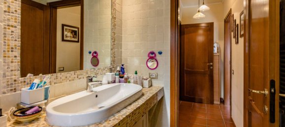 4 bedrooms Villa in Quartu Sant'Elena, Italy No. 120108 26