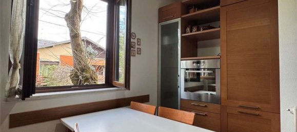 3 rooms Apartment in Tradate, Italy No. 228905 6