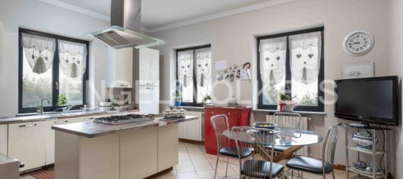 3 bedrooms Villa in Castagnole Monferrato, Italy No. 126162 4